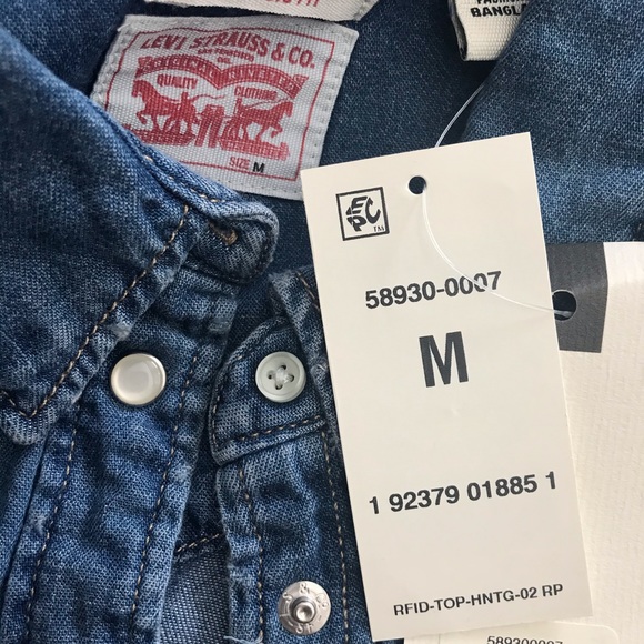 Levi’s Ultimate Western Shirt NWT Size Medium - Picture 8 of 11